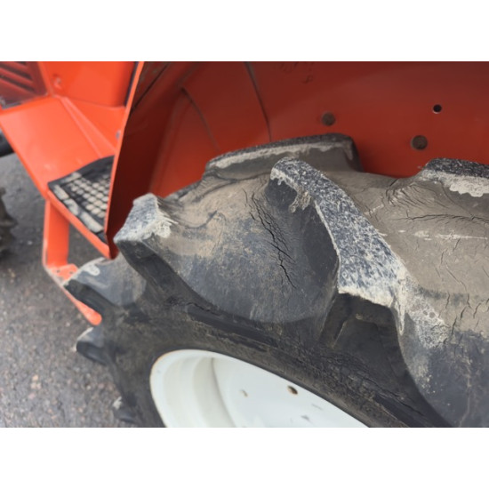 Міні-трактор Kubota L1-215 - Зображення 4